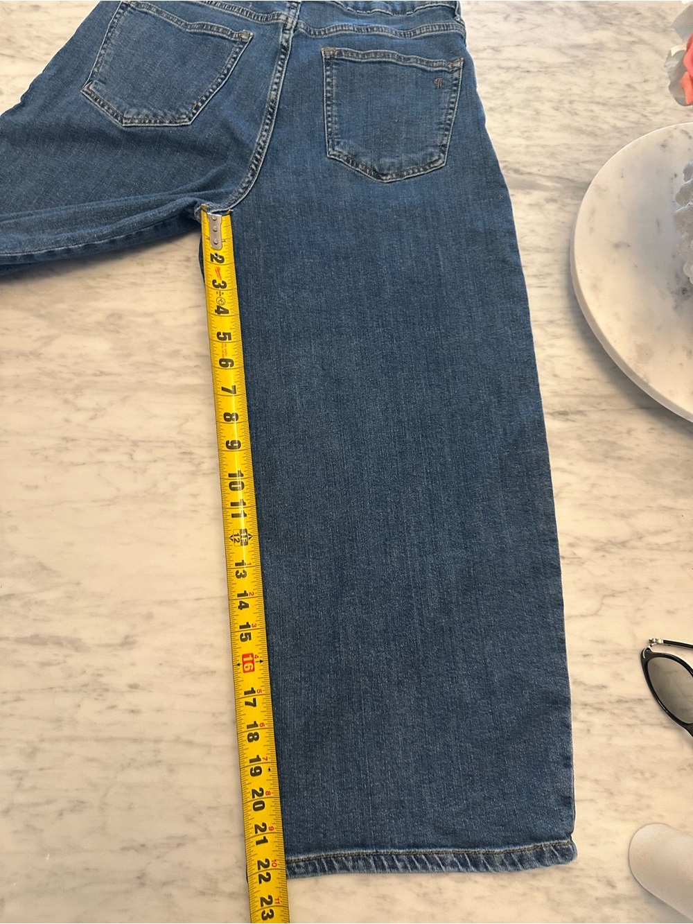 Anthropologie Pilcro Cropped Wide-Leg Jeans in Medium Blue Denim Size 29 - Picture 5 of 9